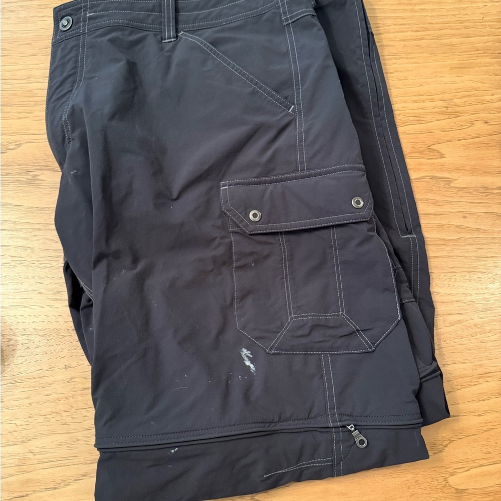 Kuhl Men's Black Zip off Pants 40x32